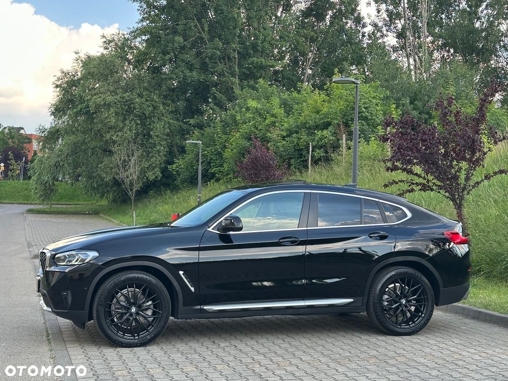 BMW X4 xDrive20d xLine - 6