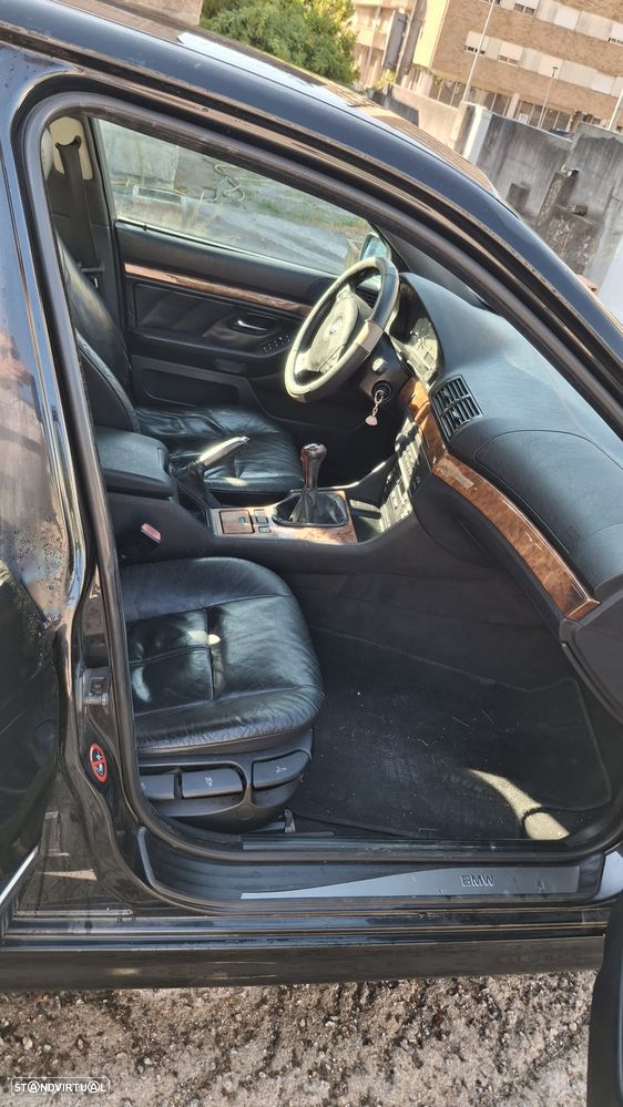 BMW 528 i Touring - 5