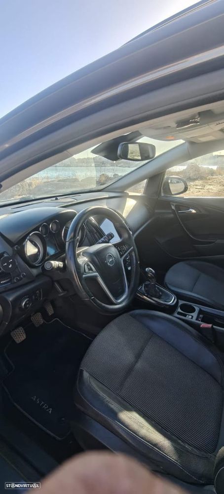 Opel Astra - 4
