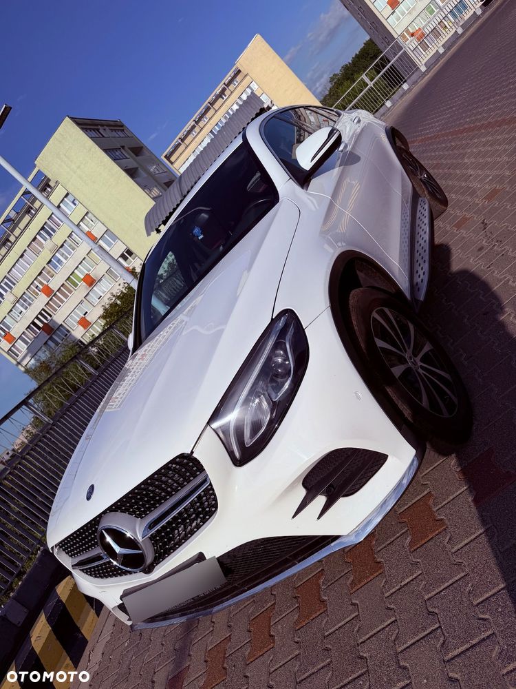 Mercedes-Benz GLC 300 4-Matic - 1
