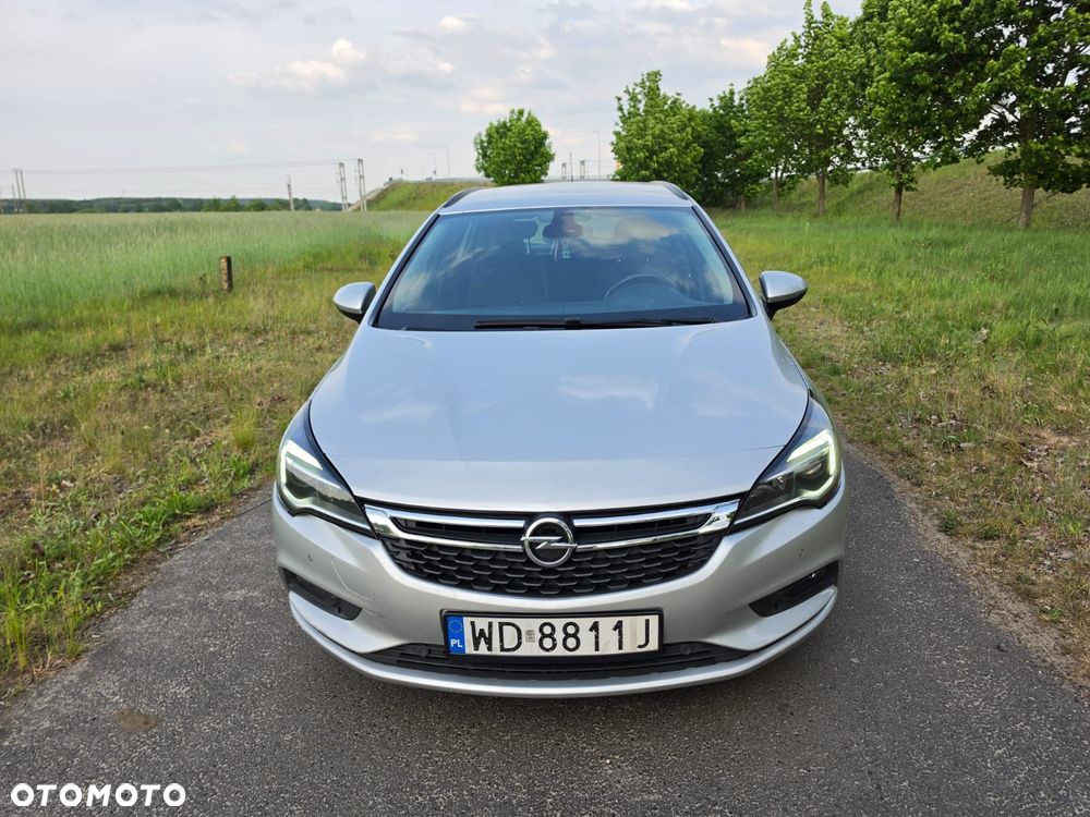 Opel Astra 1.6 CDTI Sport - 8