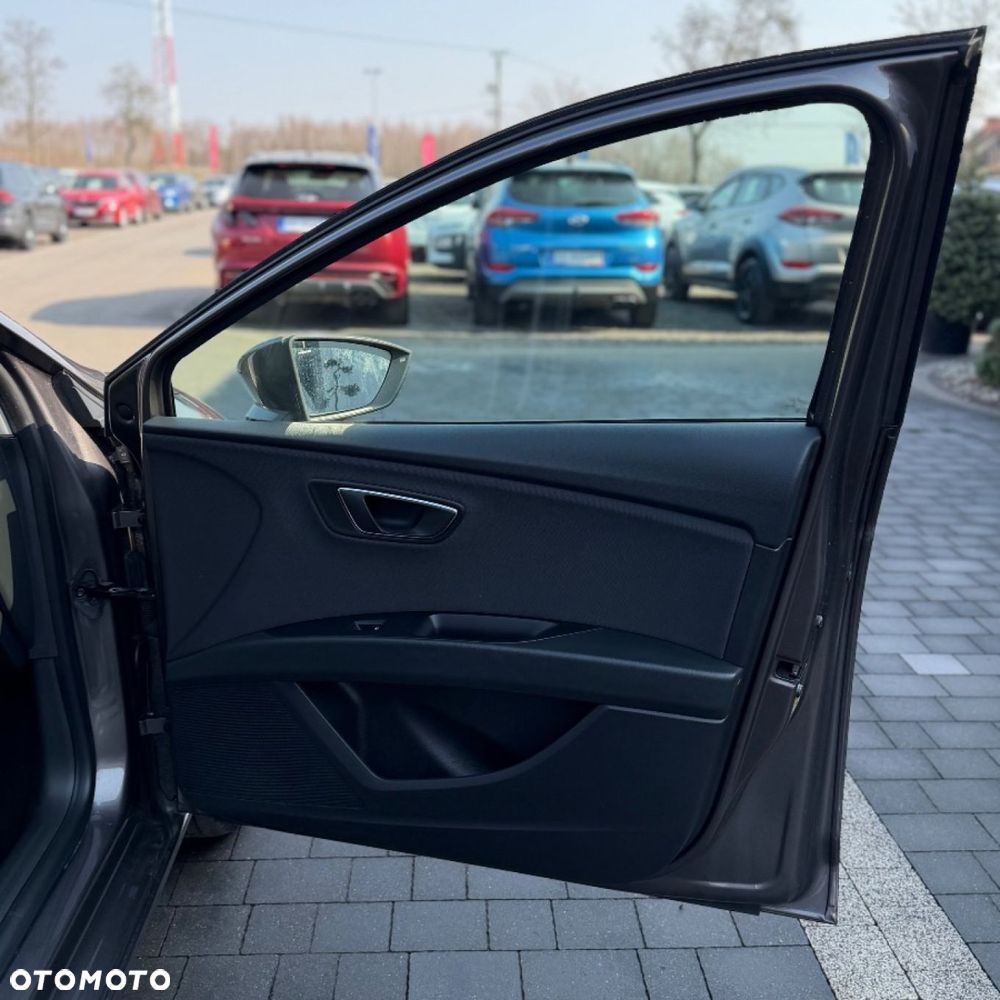 Seat Leon 1.6 TDI DPF DSG Style - 32