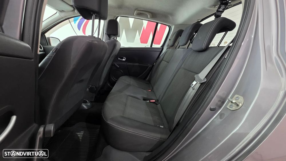 Renault Clio 1.2 16V Fairway - 18