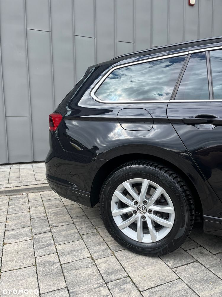 Volkswagen Passat 2.0 TDI SCR Style DSG - 35