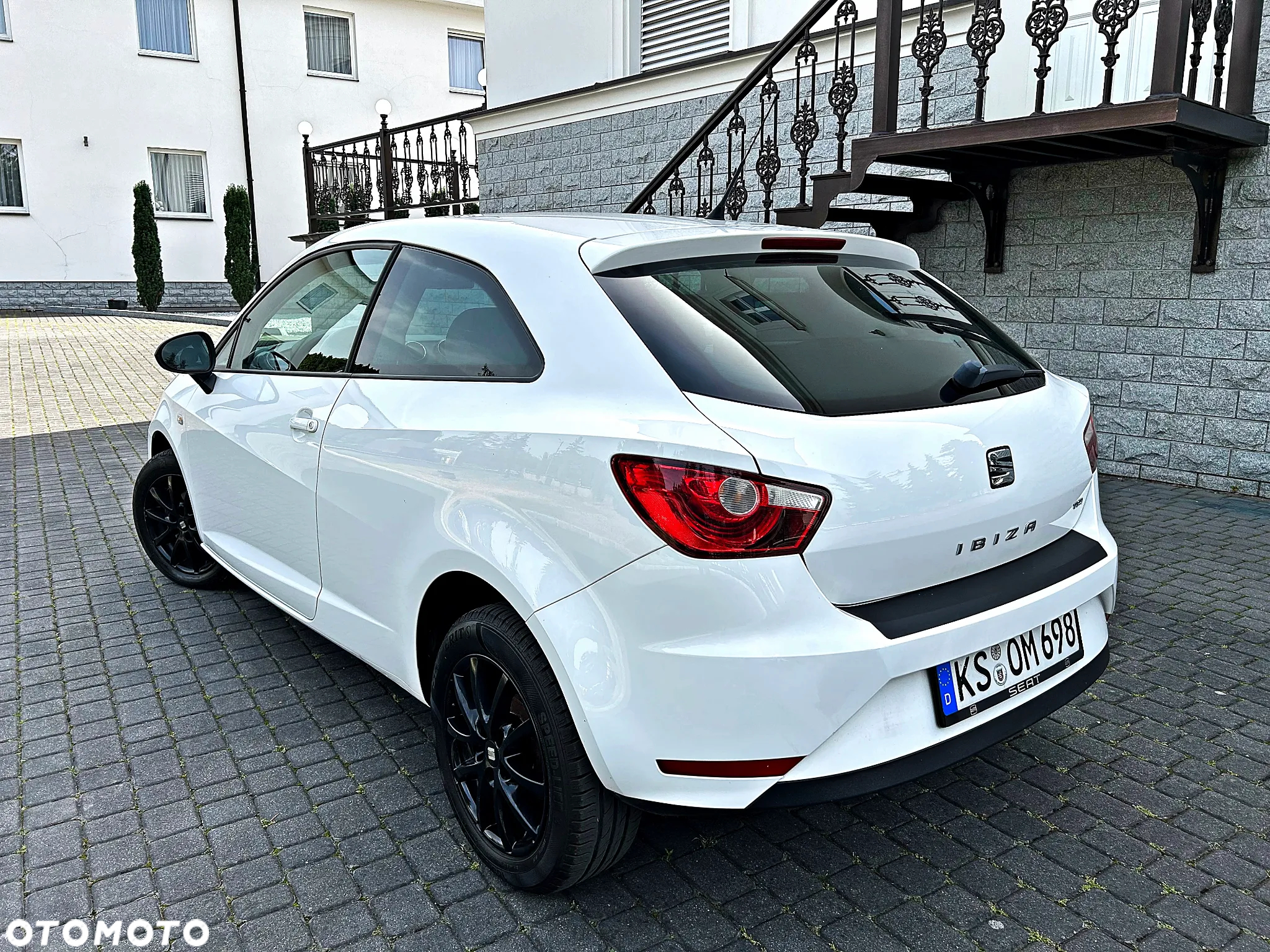 Seat Ibiza SC 1.2 TSI FR - 4
