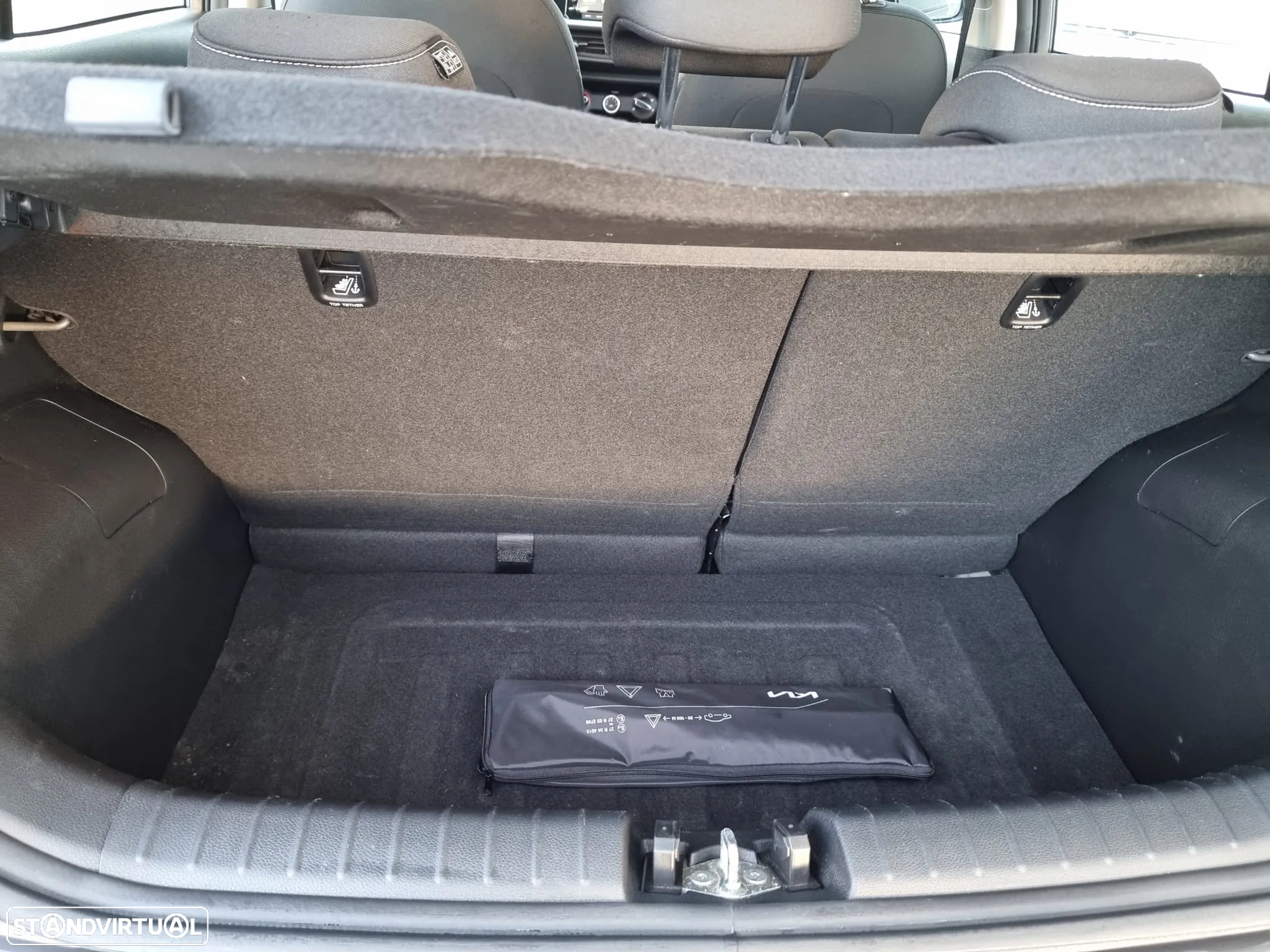 Kia Picanto 1.0 CVVT Urban - 11