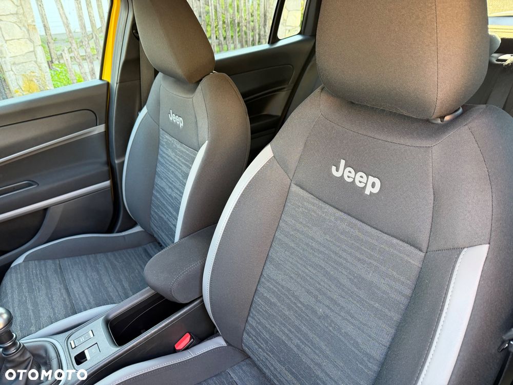 Jeep Avenger 1.2 GSE T3 FWD - 10
