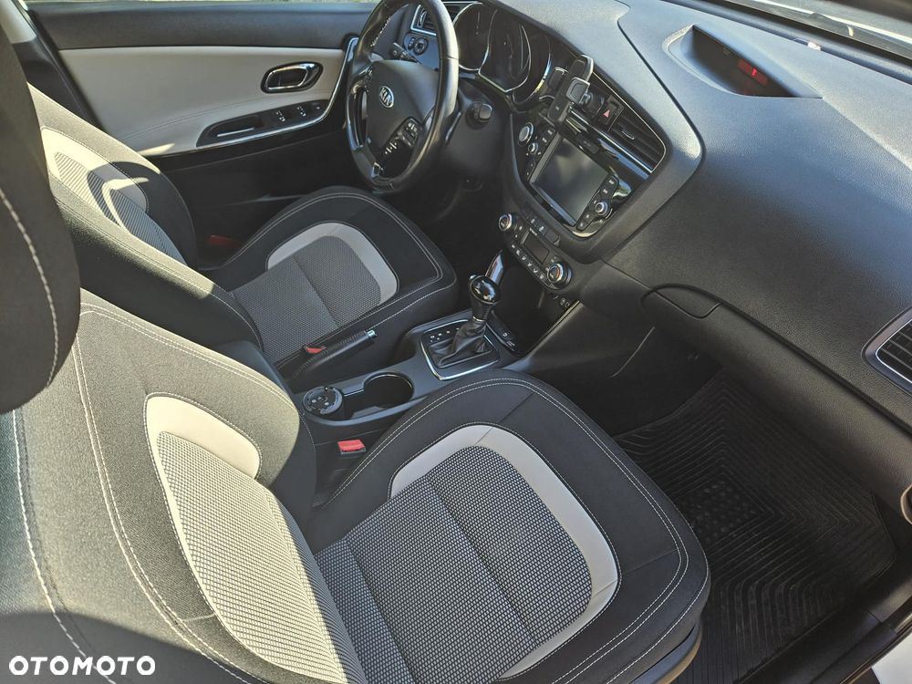 Kia Ceed 1.6 CRDi M DCT - 6