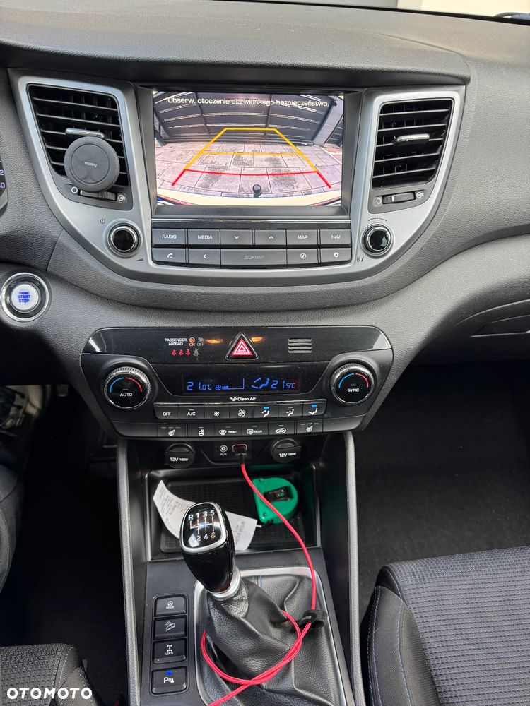 Hyundai Tucson 2.0 CRDI Comfort 4WD - 12
