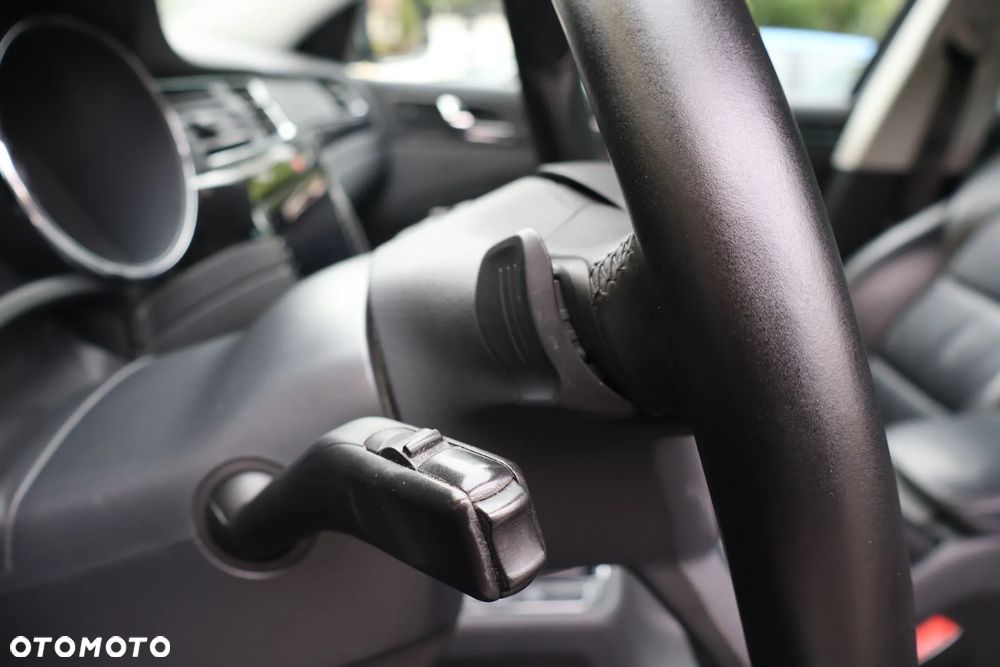 Skoda Superb 2.0 TDI 4x4 Business DSG - 20