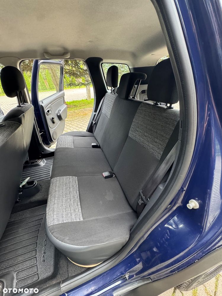 Dacia Duster 1.6 SCe Laureate 4x4 S&S - 17