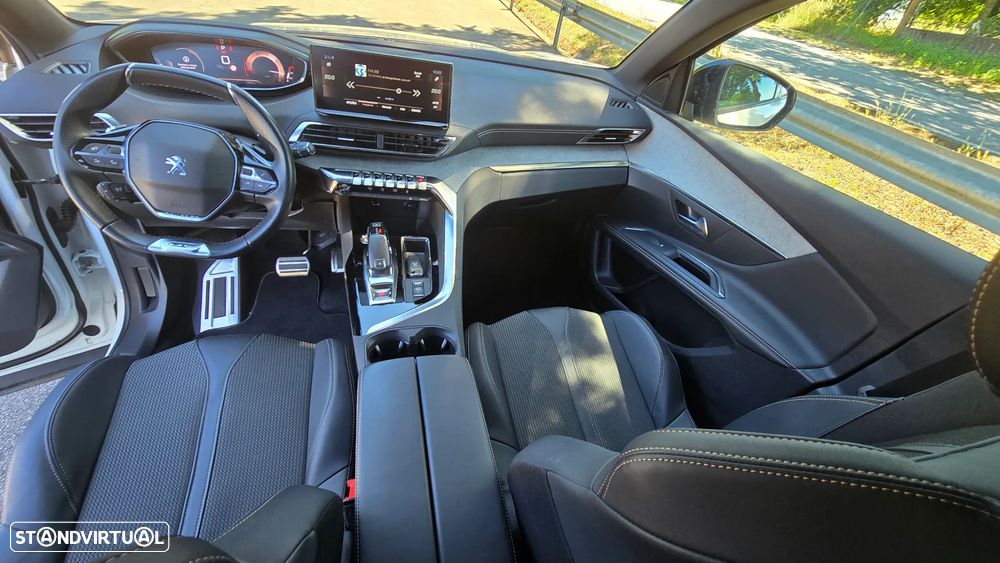 Peugeot 3008 1.5 BlueHDi GT EAT8 - 11