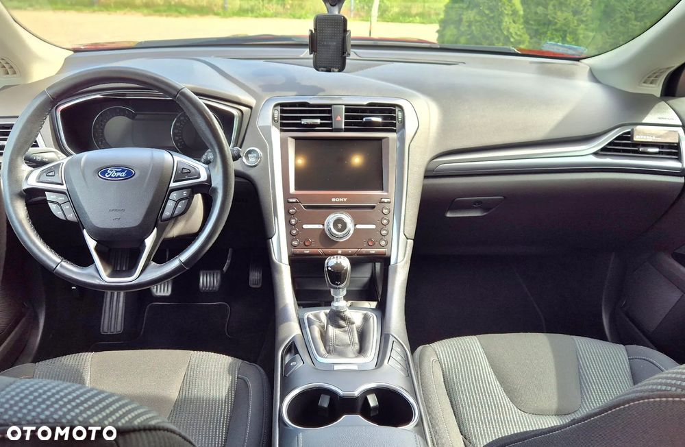 Ford Mondeo 2.0 EcoBlue Titanium - 14
