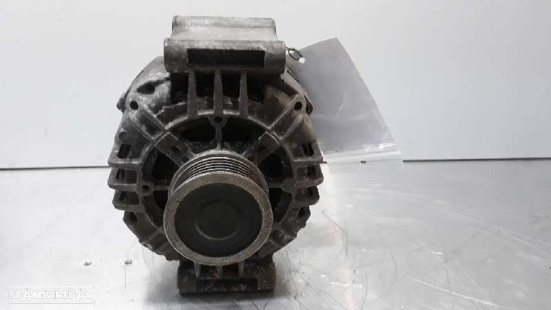 ALTERNADOR AUDI A4 2004 - 4