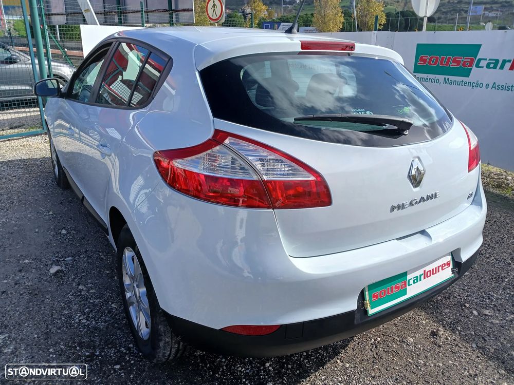 Renault Mégane 1.5 dCi Confort - 14