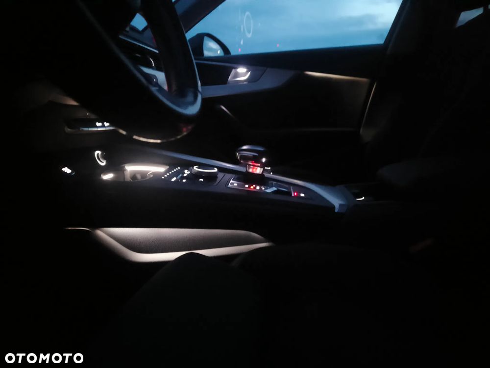 Audi A4 Avant - 28