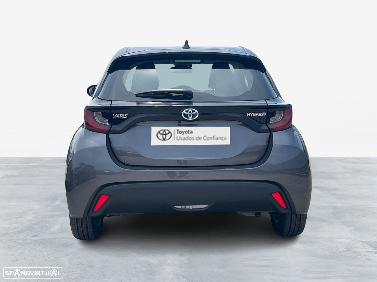 Toyota Yaris - 4