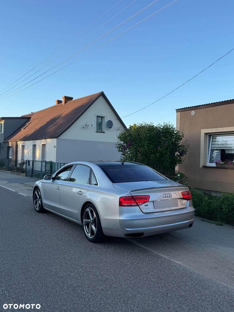 Audi A8 4.2 FSI L Quattro - 13