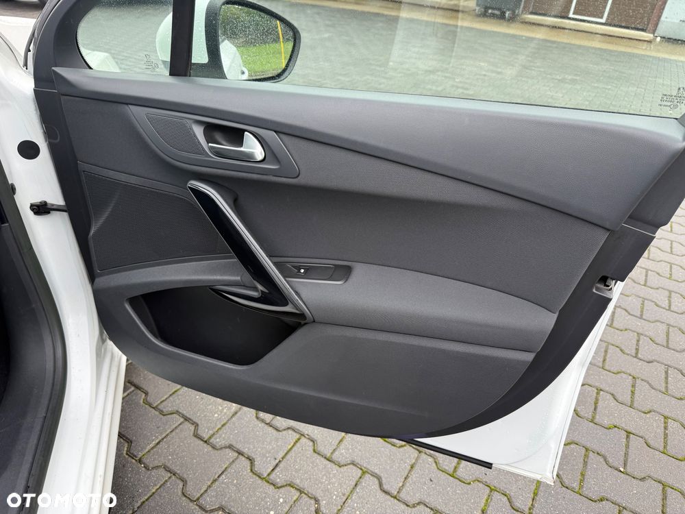 Peugeot 508 SW HDi 160 Automatik Allure - 20