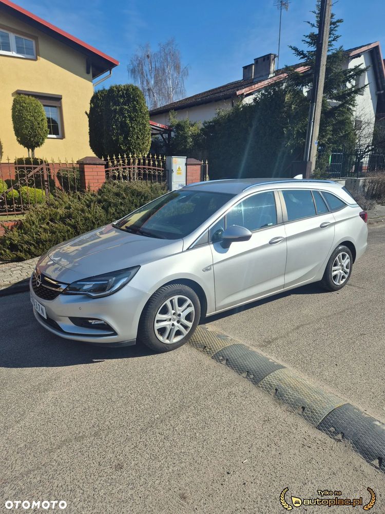 Opel Astra 1.4 Turbo Business - 11