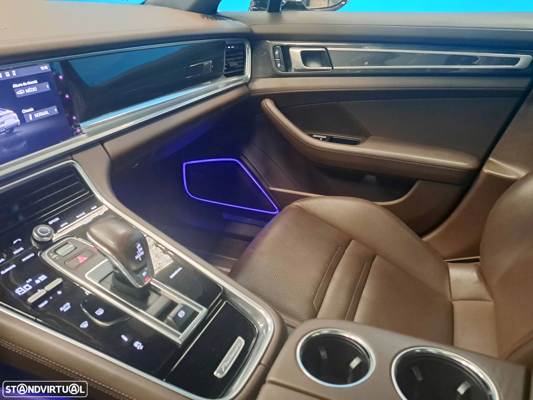 Porsche Panamera 4 E-Hybrid - 19