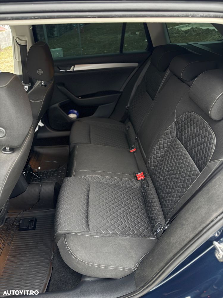 Skoda Superb 2.0 TDI DSG Active - 13