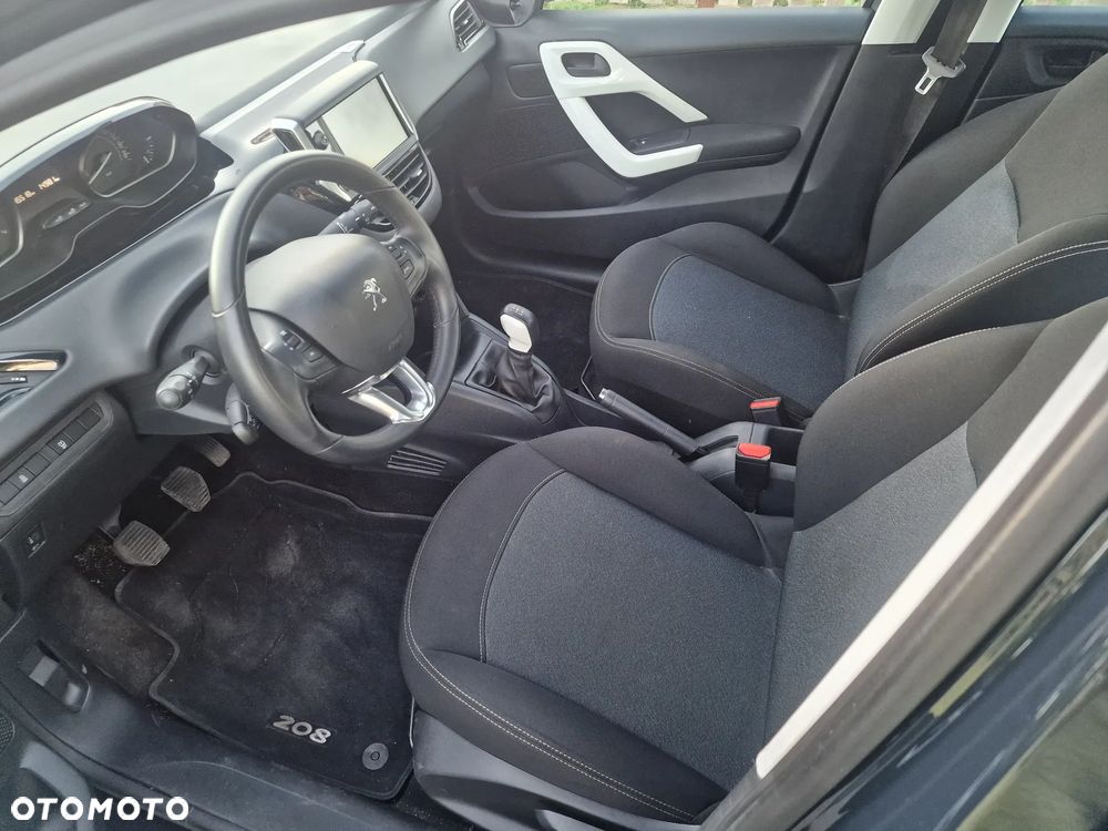 Peugeot 208 PureTech 68 Like - 16