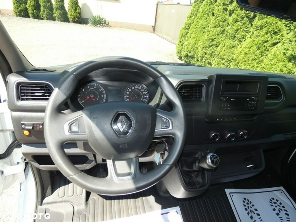 Renault Master - 13