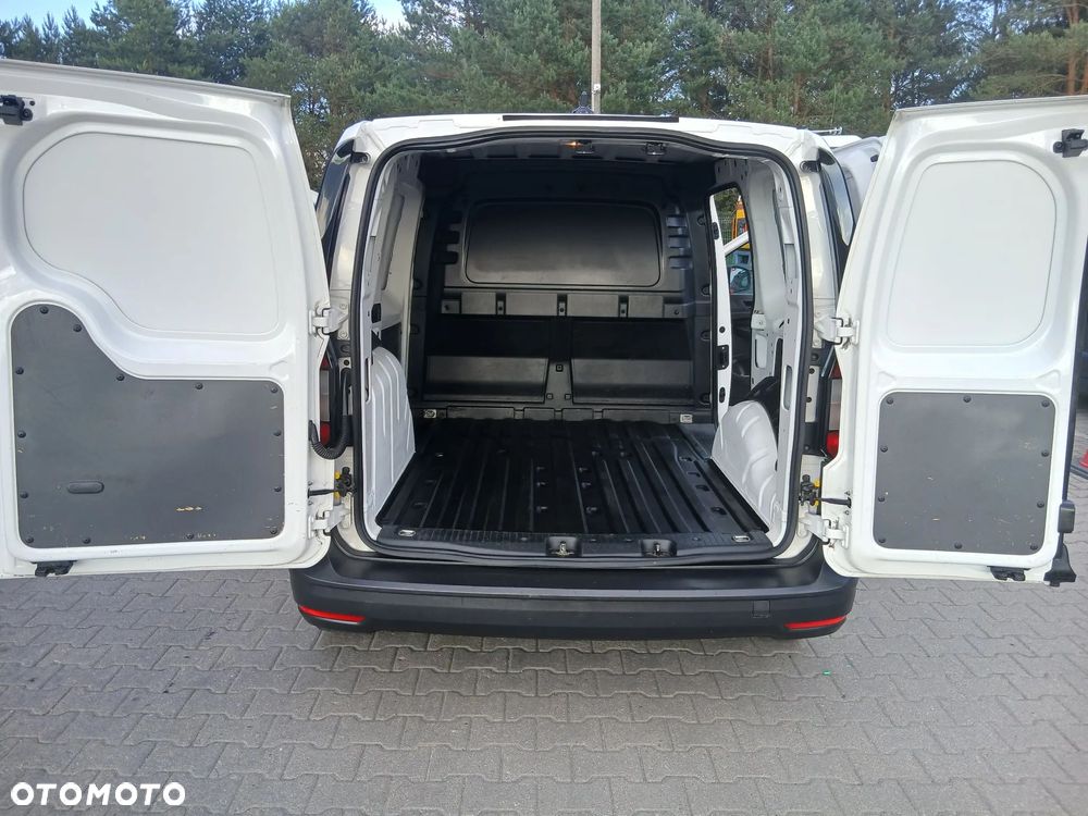 Volkswagen Caddy - 7