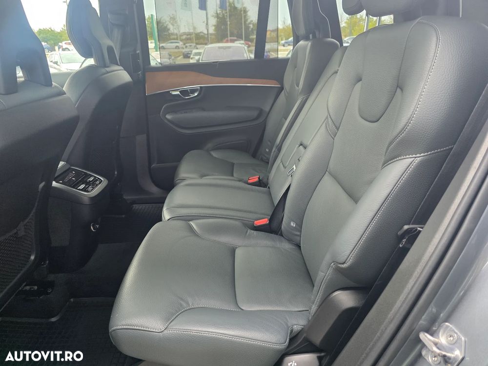 Volvo XC 90 D5 AWD Geartronic Inscription - 31