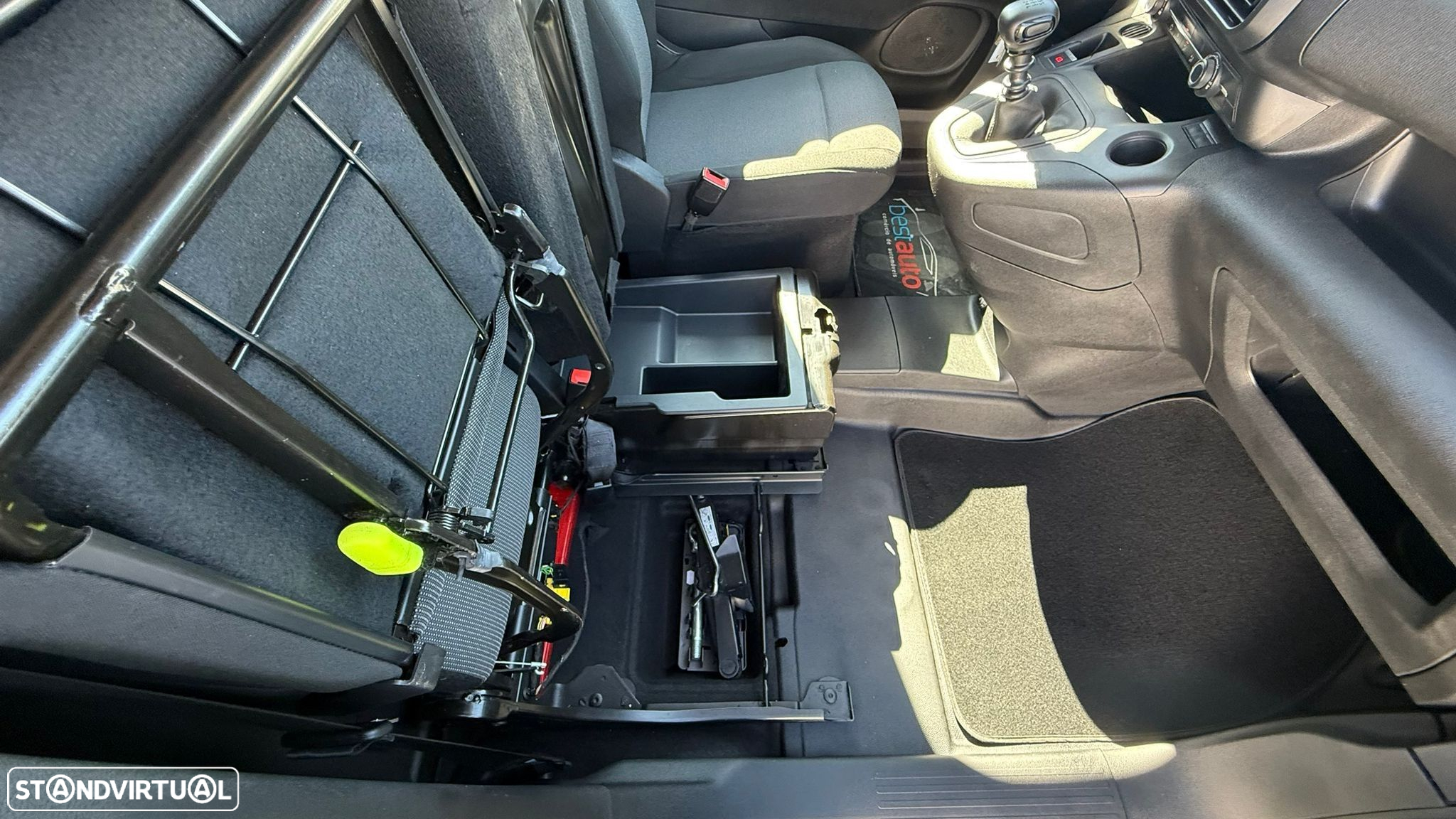 Citroën Berlingo 1.5 BlueHDi M Shine Pack - 20