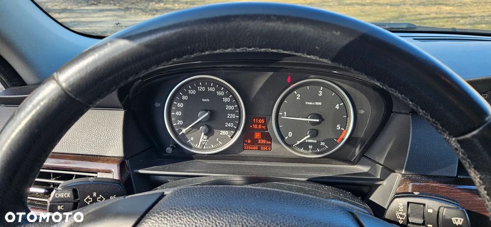 BMW Seria 5 - 10