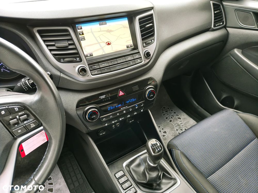 Hyundai Tucson 2.0 CRDi 4WD Passion Plus - 14