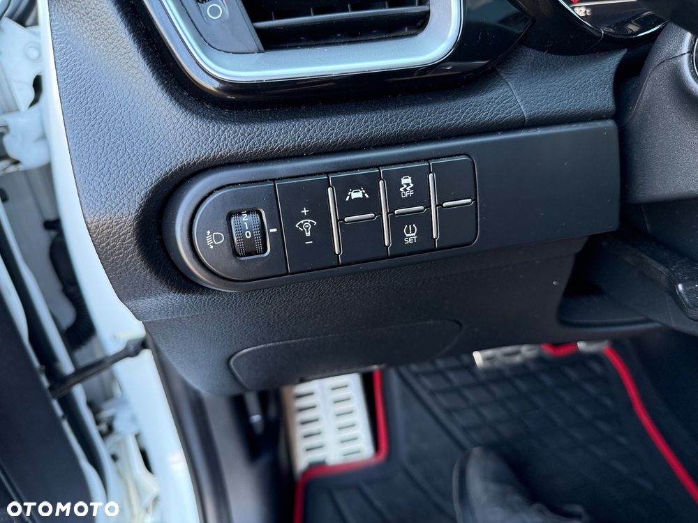 Kia ProCeed 1.4 T-GDI DCT7 OPF GT LINE - 25