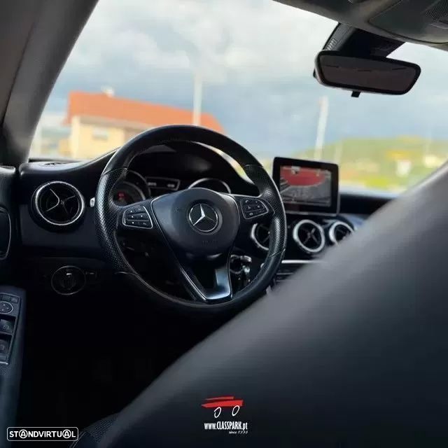 Mercedes-Benz CLA 180 d Urban - 15
