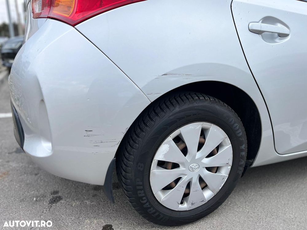 Toyota Auris 1.3 Dual VVT-i Luna - 10