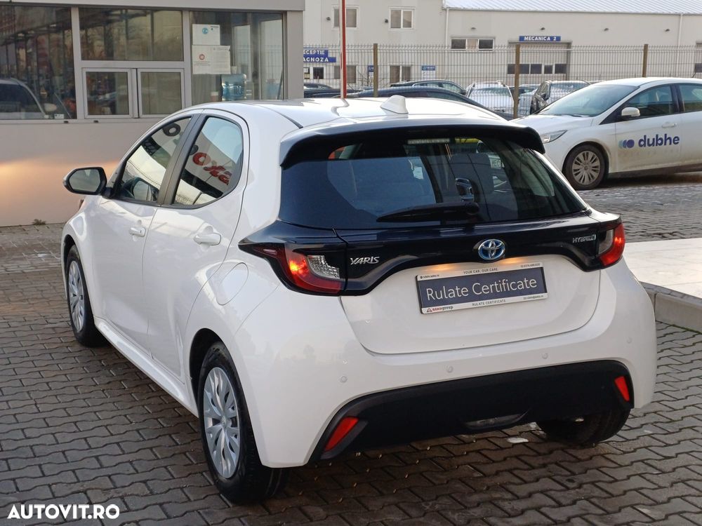 Toyota Yaris - 5