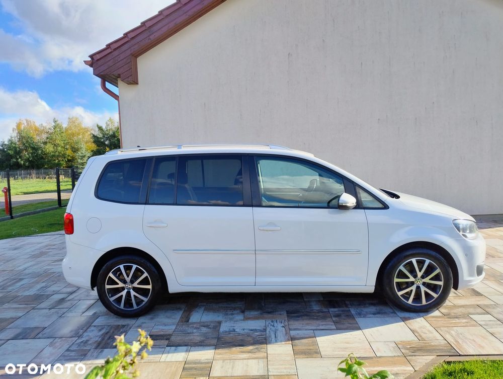 Volkswagen Touran 2.0 TDI Highline - 5