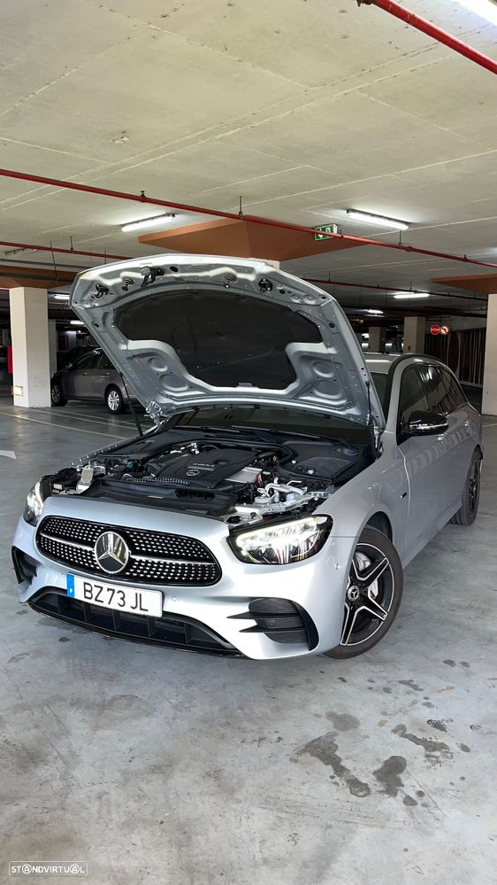 Mercedes-Benz E 300 9G-TRONIC AMG Line - 38