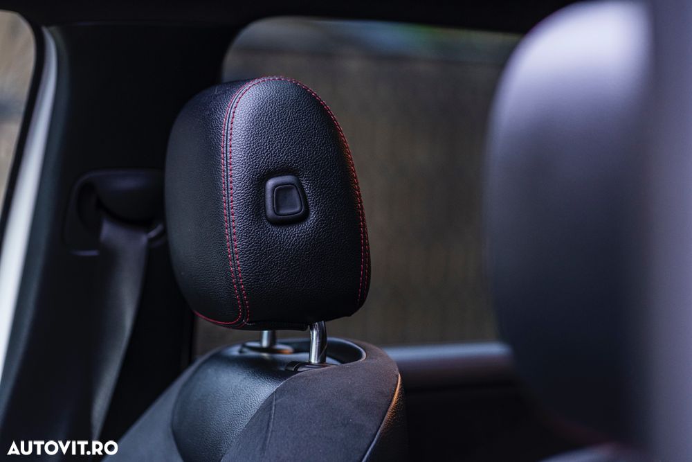 Mercedes-Benz B 200 d 8G-DCT AMG Line - 25