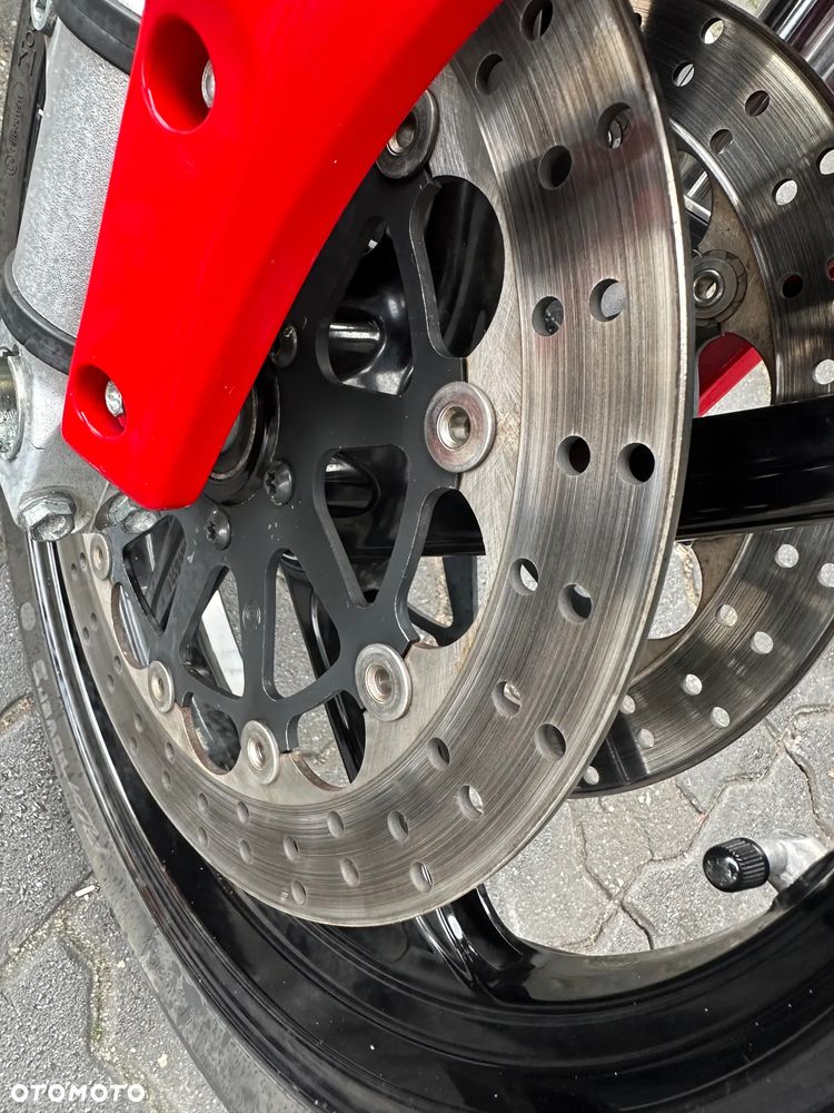 Ducati Monster - 9