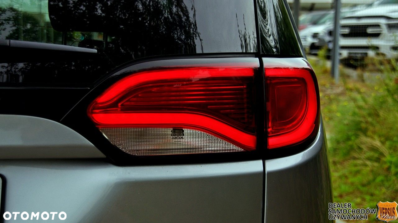 Chrysler Pacifica - 9