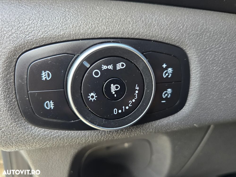 Ford Transit Custom 6 LOCURI+DUBA L2H1 - 27