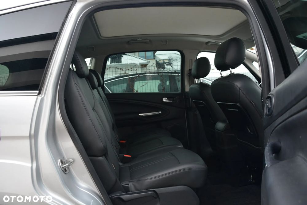 Ford S-Max 2.2 TDCi DPF Durashift-6-tronic Titanium - 33