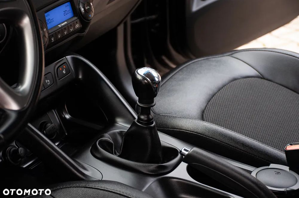 Hyundai ix35 1.6 GDI Premium 2WD - 19