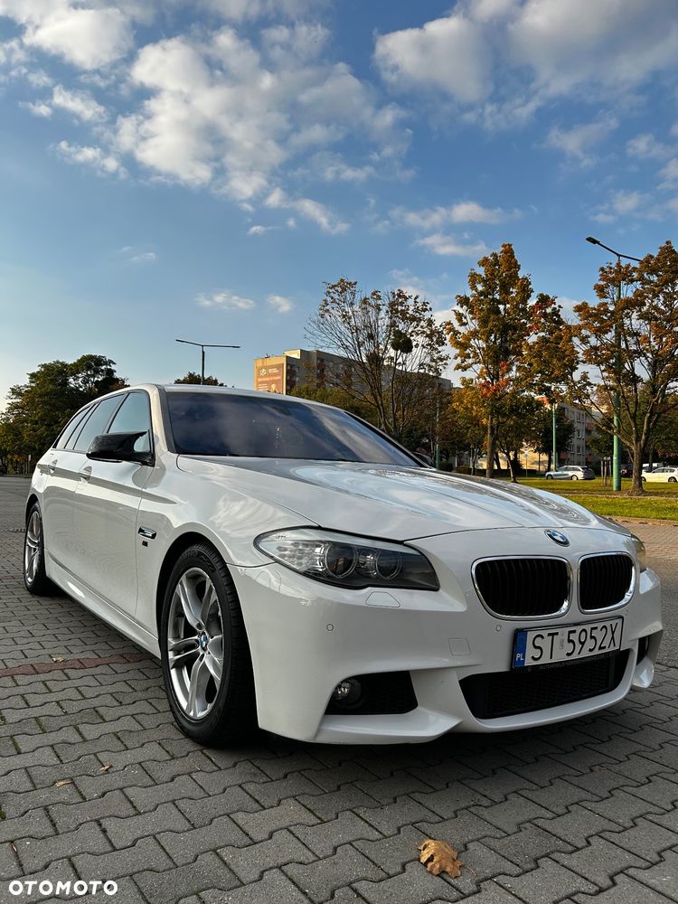 BMW Seria 5 530d Touring - 4