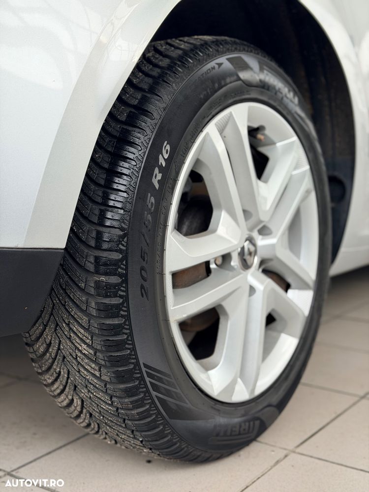 Renault Megane BLUE dCi 115 ZEN - 30