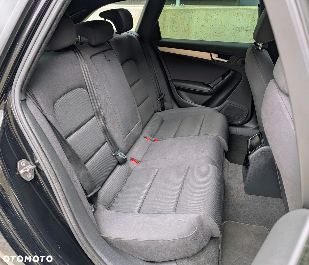 Audi A4 Avant 2.0 TDI DPF multitronic Attraction - 15