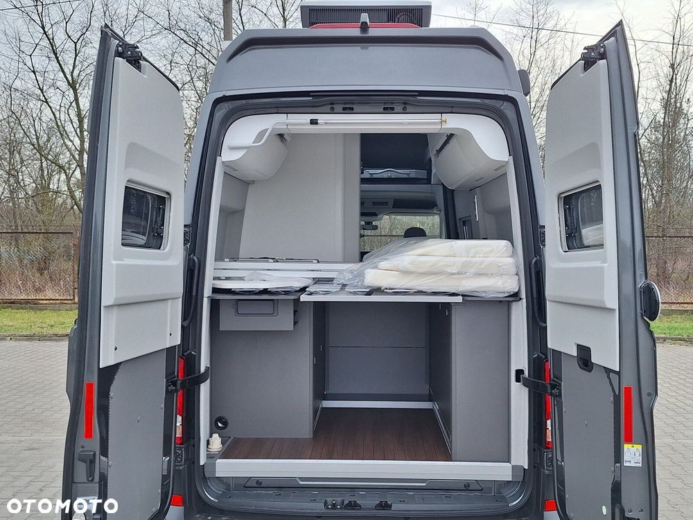 Volkswagen Crafter - 14