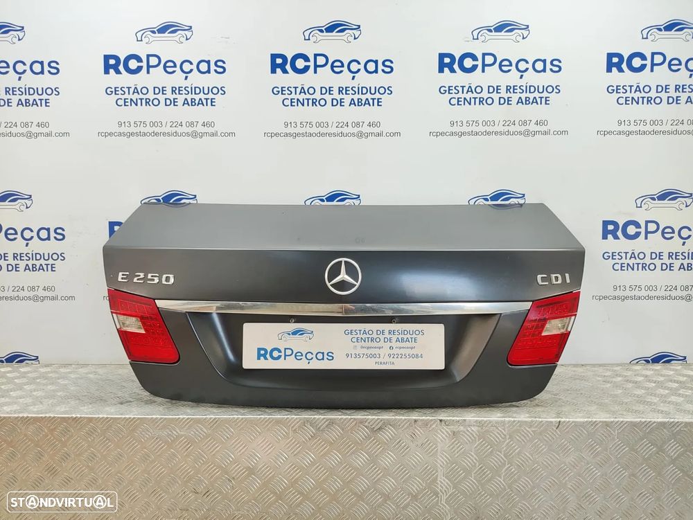 Porta Tampa de mala Mercedes Benz Class E W212 - 1